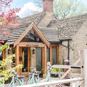 Wild Thyme & Honey - Cirencester-Cotswolds